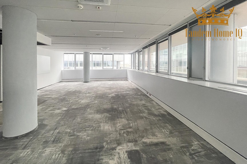 Warszawa, Mokot&oacute;w, Biuro o pow. 563 m2 do wynajęcia na 6 piętrze na Puławskiej Mokot&oacute;w