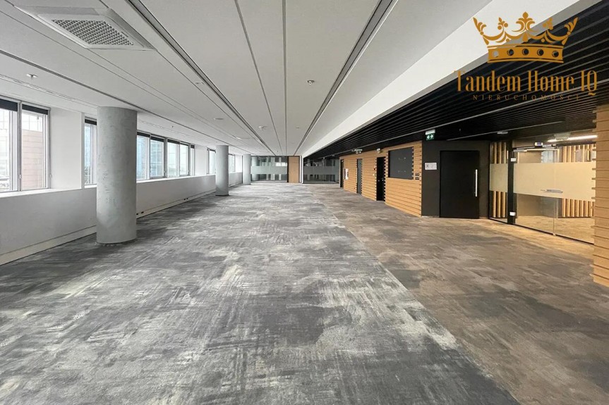 mazowieckie, Warszawa, Mokot&oacute;w, Do wynajęcia biuro na ostatnim piętrze z częścią eventową - Mokot&oacute;w