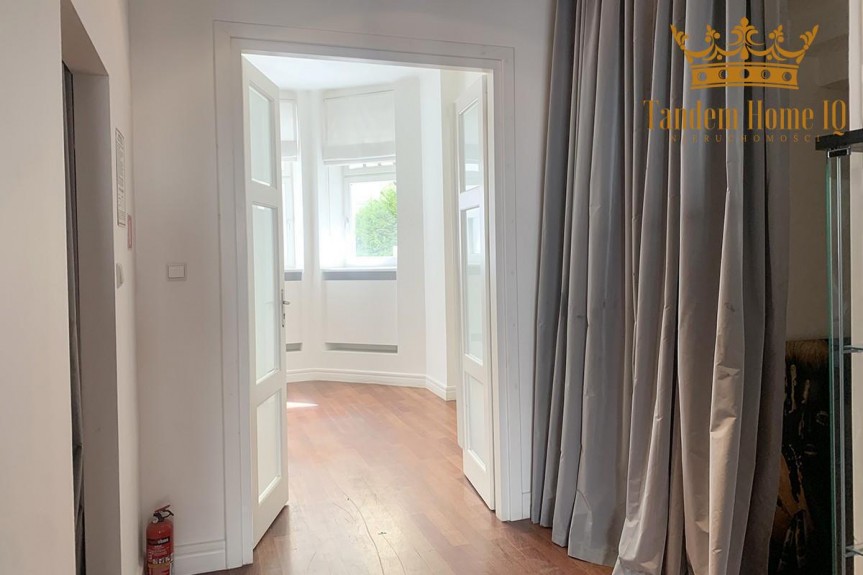 Warszawa, Śr&oacute;dmieście, Do wynajęcia lokal parterowy 110m2 kamienica niedaleko Marszałkowskiej