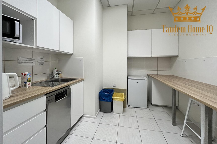 Warszawa, Mokot&oacute;w, Do wynajęcia małe biuro na Mokotowie dolnym, Stegny w budynku ochrona