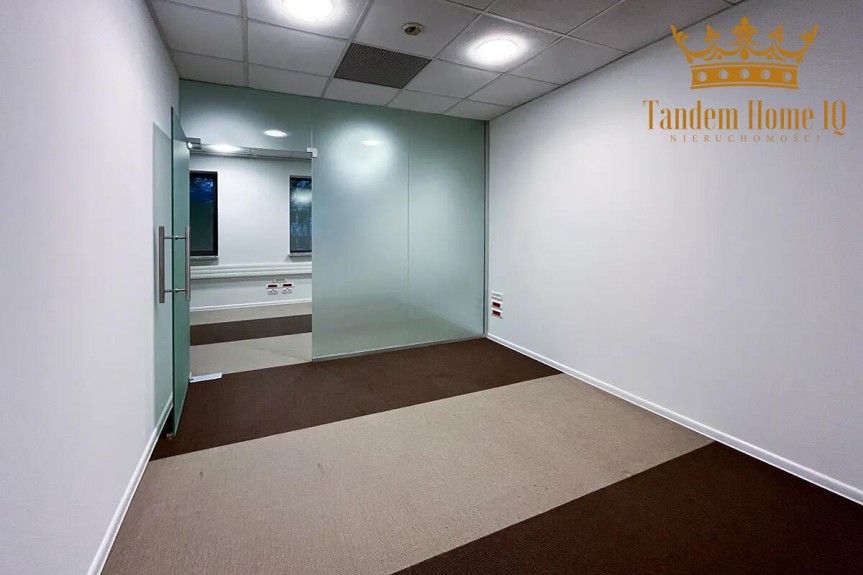 Warszawa, Mokot&oacute;w, Na wynajem 150m2 biura na Mokotowie przy Galerii Mokot&oacute;w z podziałem.