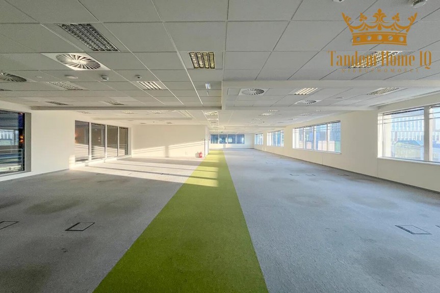 Warszawa, Mokot&oacute;w, Do wynajęcia duże biuro w budynku klasy A na Mokotowie biznesowym.