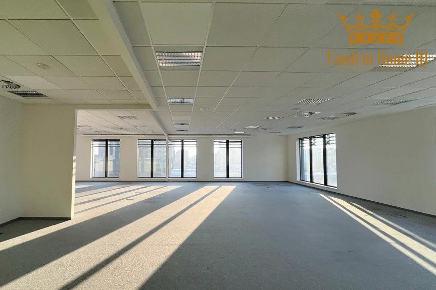 Warszawa, Mokot&oacute;w, Do wynajęcia duże biuro w budynku klasy A na Mokotowie biznesowym.