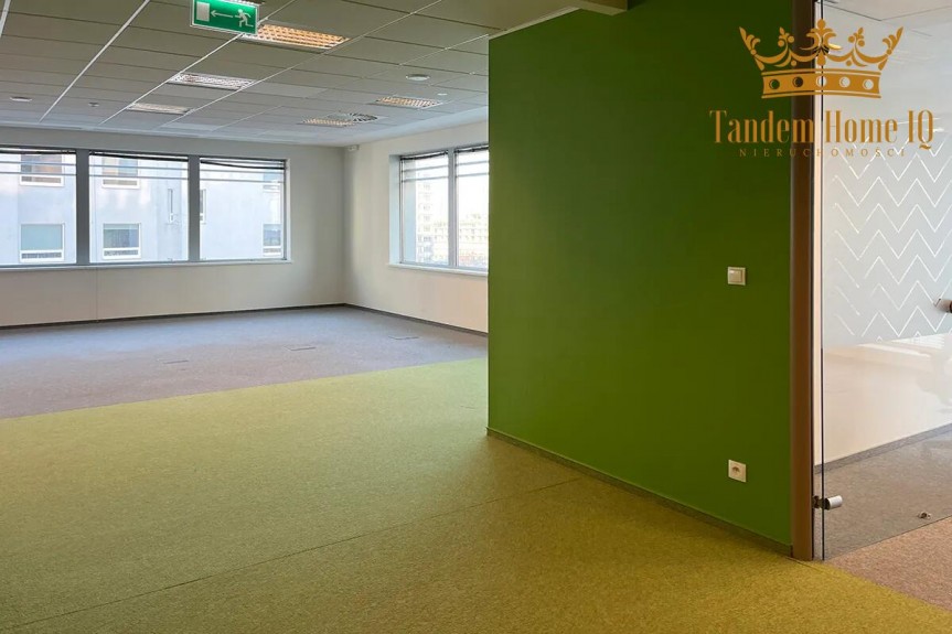 Warszawa, Mokot&oacute;w, Do wynajęcia duże biuro w budynku klasy A na Mokotowie biznesowym.