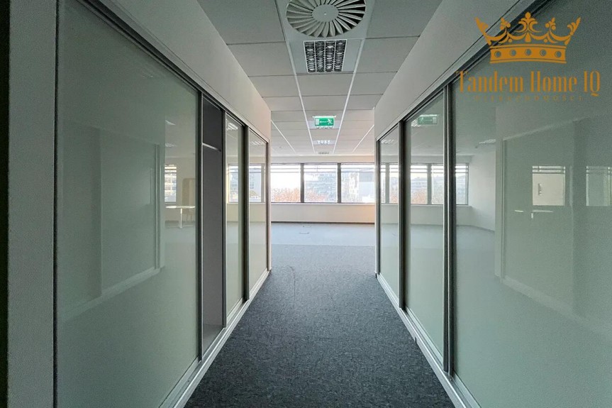 Warszawa, Mokot&oacute;w, Do wynajęcia duże biuro w budynku klasy A na Mokotowie biznesowym.