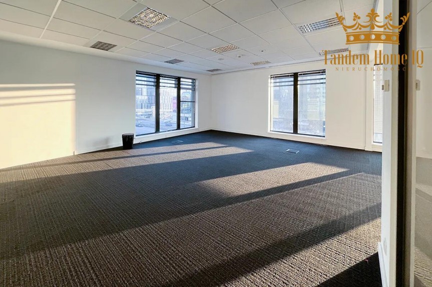 Warszawa, Mokot&oacute;w, Gotowe biuro do wprowadzenia, biurowiec klasy A, Mokot&oacute;w biznesowy.