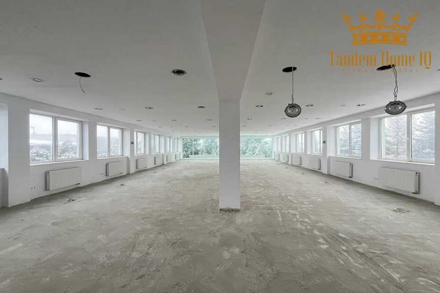 Warszawa, Ursyn&oacute;w, Na wynajem obiekt biurowy 1200m2  z Parkingiem Ursyn&oacute;w, przy S7