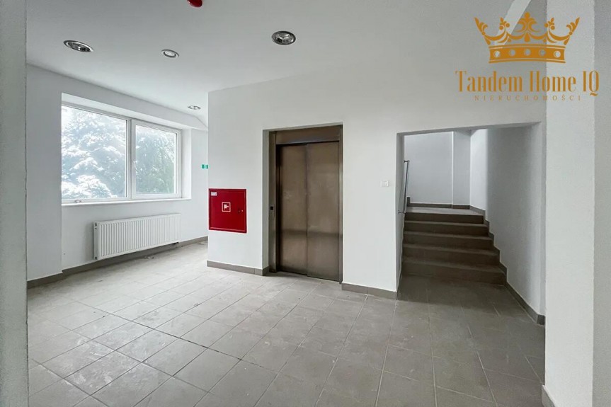 Warszawa, Ursyn&oacute;w, Na wynajem obiekt biurowy 1200m2  z Parkingiem Ursyn&oacute;w, przy S7