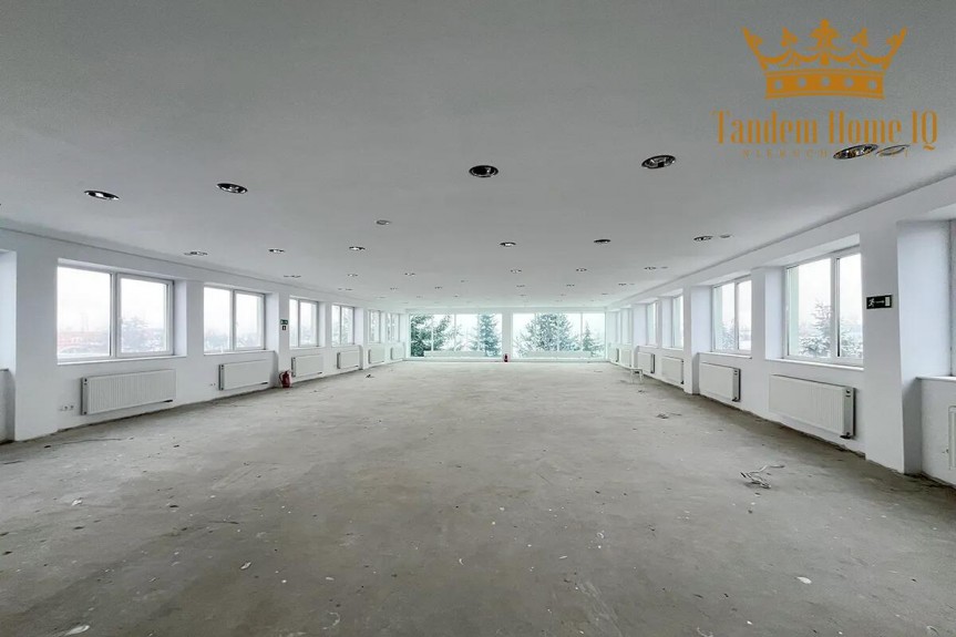 Warszawa, Ursyn&oacute;w, Na wynajem obiekt biurowy 1200m2  z Parkingiem Ursyn&oacute;w, przy S7