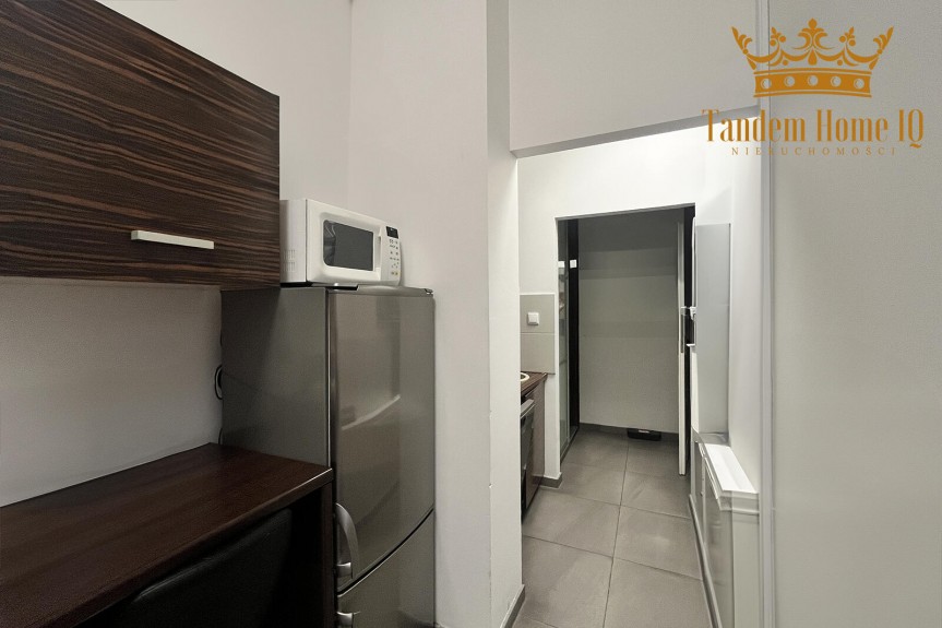 Warszawa, Włochy, Do wynajęcia przestrzeń 310m2 lokal na 1 piętrze, winda, reklama