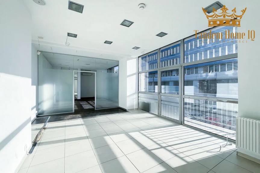 Warszawa, Śr&oacute;dmieście, Do wynajęcia 237m2 w ścisłym centrum Warszawy na Marszałkowskiej