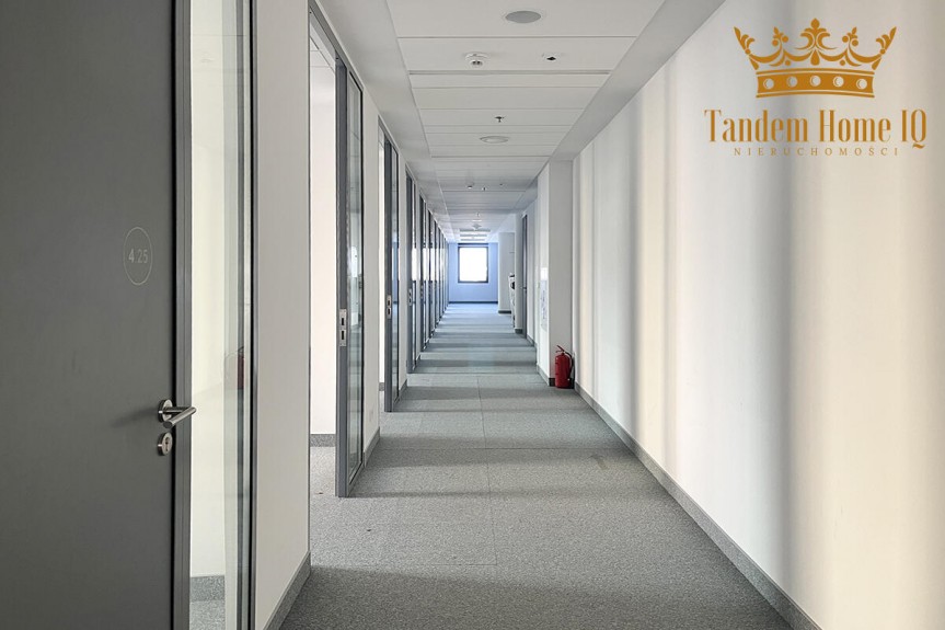 mazowieckie, Warszawa, Śr&oacute;dmieście, Do wynajmu biuro 420m2 w prestiżowym miejscu, blisko Nowy Świat.