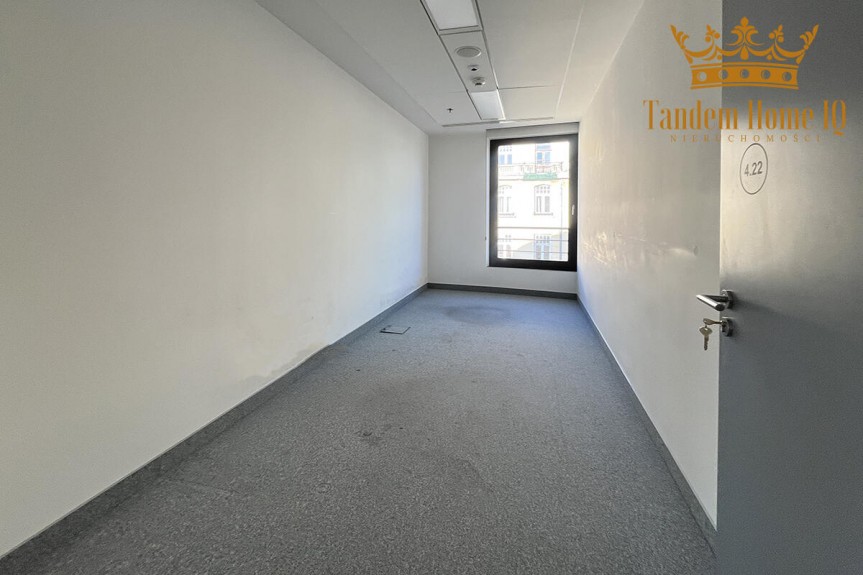 Warszawa, Śr&oacute;dmieście, Do wynajmu biuro 420m2 w prestiżowym miejscu, blisko Nowy Świat.