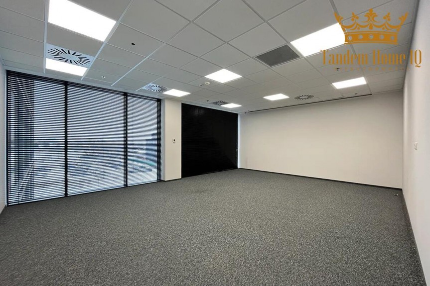 Warszawa, Włochy, Na wynajem 630m2 z podziałem gabinetowym na Włochach