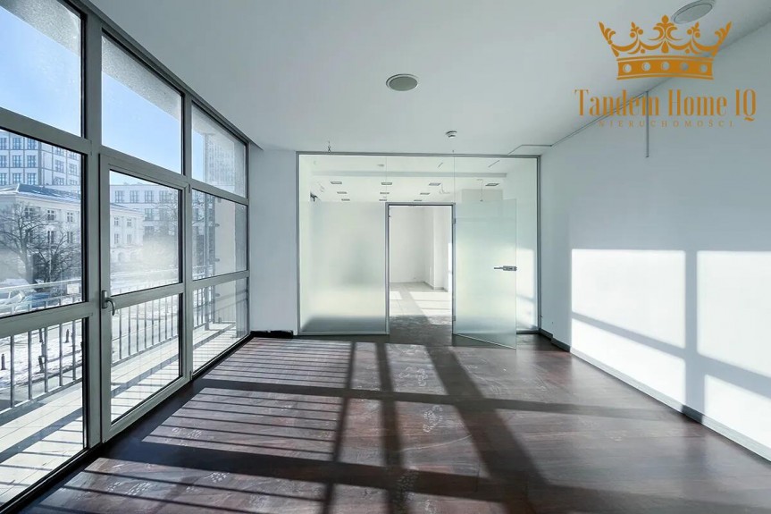 Warszawa, Śr&oacute;dmieście, Do wynajęcia 390 m2 w ścisłym centrum Warszawy na Marszałkowskiej