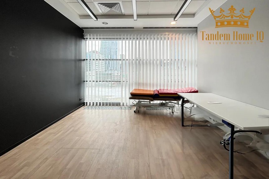 Warszawa, Śr&oacute;dmieście, Wynajmę biuro na 8 piętrze działalność rehabilitacyjna, spa, biurowiec