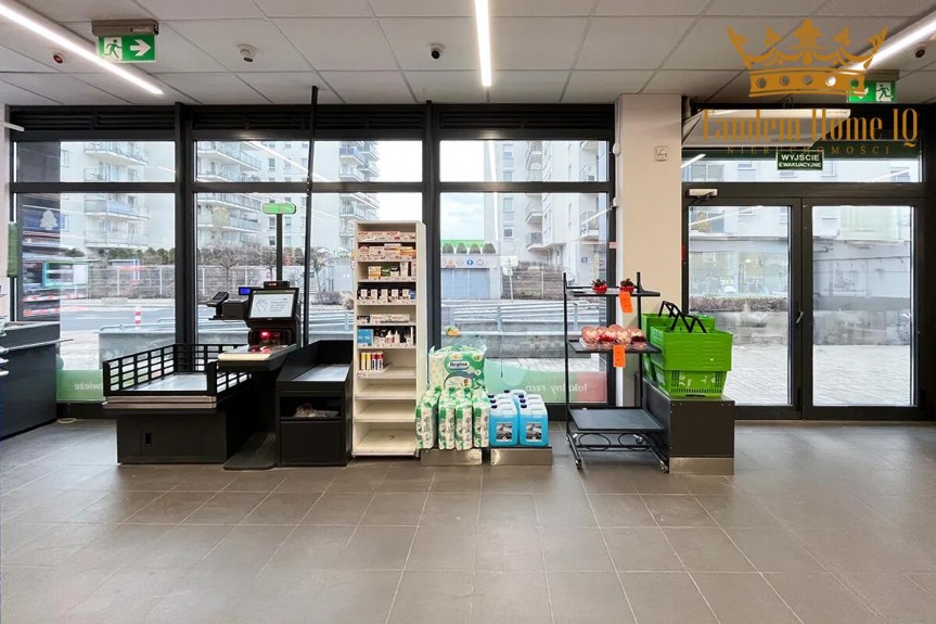 Warszawa, Ursus, Do wynajęcia lokal 320m2 Ursus Starodęby, Skorosze, ruchliwa ulica