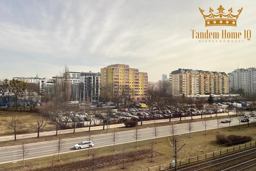 Warszawa, Śr&oacute;dmieście, Do wynajęcia duże loftowe biuro w kamienicy - Muran&oacute;w Powązki.