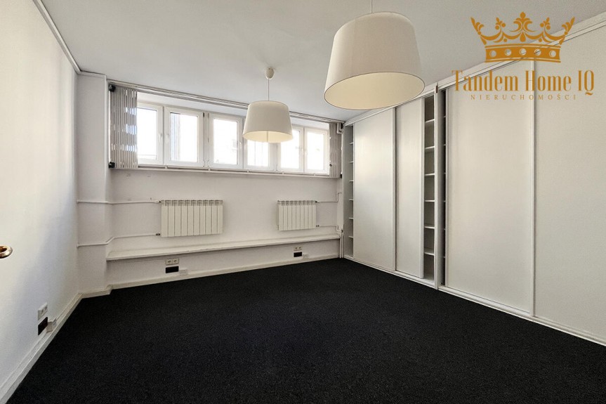 Warszawa, Śr&oacute;dmieście, do wynajęcia 125m2 biura w kamienicy na Powiślu w budynku z windą