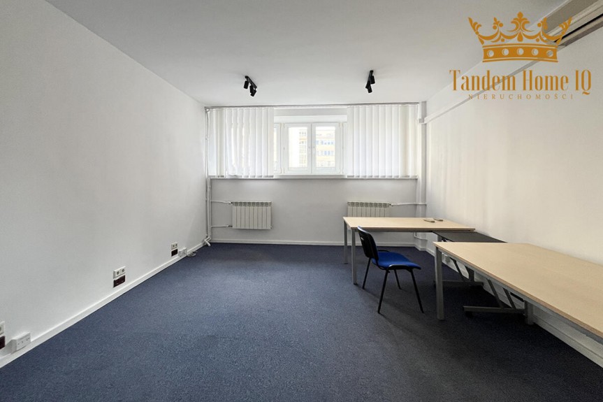 Warszawa, Śr&oacute;dmieście, do wynajęcia 83m2 biura w kamienicy na Powiślu w budynku z windą