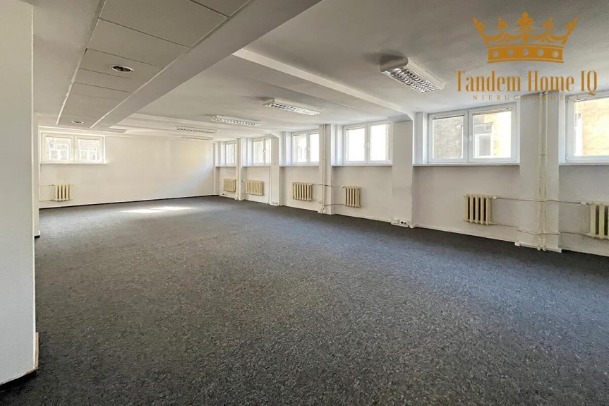 Warszawa, Śr&oacute;dmieście, do wynajęcia 76m2 biura w kamienicy na Powiślu