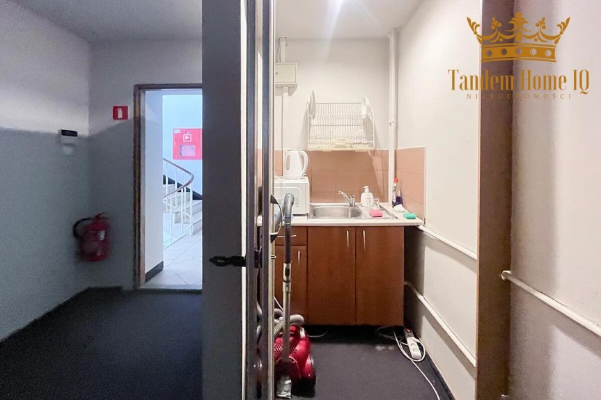 Warszawa, Śr&oacute;dmieście, do wynajęcia 76m2 biura w kamienicy na Powiślu