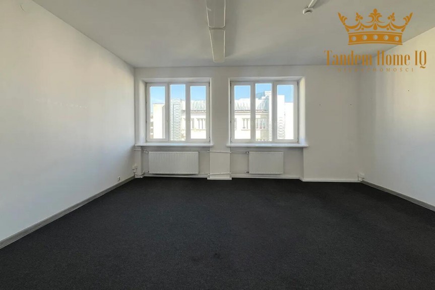 mazowieckie, Warszawa, Śr&oacute;dmieście, do wynajęcia 21m2 biura w kamienicy na Powiślu w budynku z windą