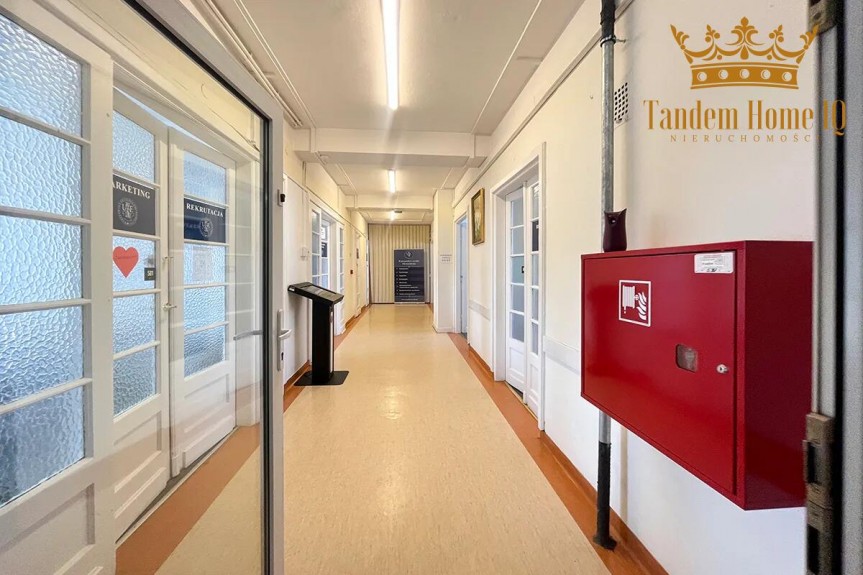 Warszawa, Śr&oacute;dmieście, do wynajęcia 21m2 biura w kamienicy na Powiślu w budynku z windą