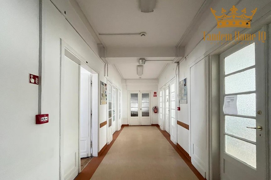 Warszawa, Śr&oacute;dmieście, do wynajęcia 20m2 biura w kamienicy na Powiślu w budynku z windą