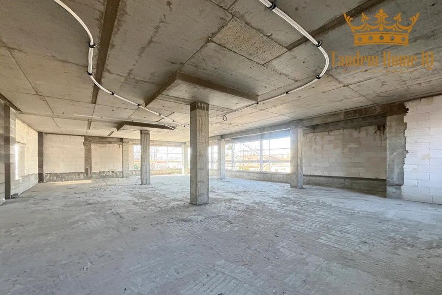 Warszawa, Wawer, Na wynajem 600m2 budynek wolnostojący, stan deweloperski, Wawer.