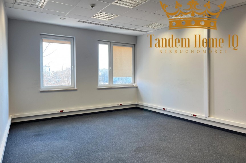 Warszawa, Mokot&oacute;w, Na wynajem biuro ok 33m2 na Mokotowie Cybernetyki na pierwszym piętrze