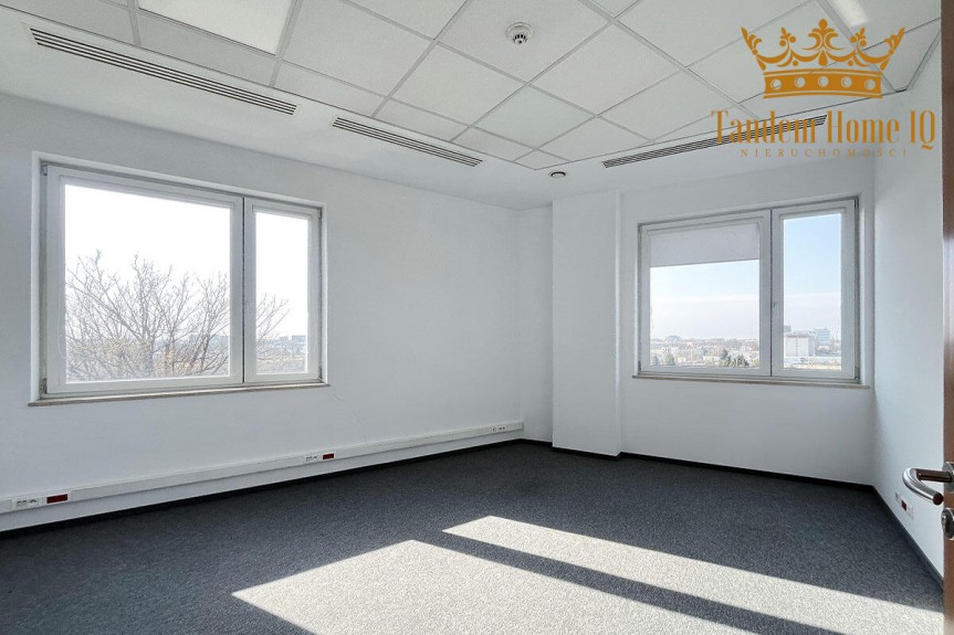 Warszawa, Mokot&oacute;w, Na wynajem biuro ok 840 m2 na Mokotowie Cybernetyki na ostatnim piętrze