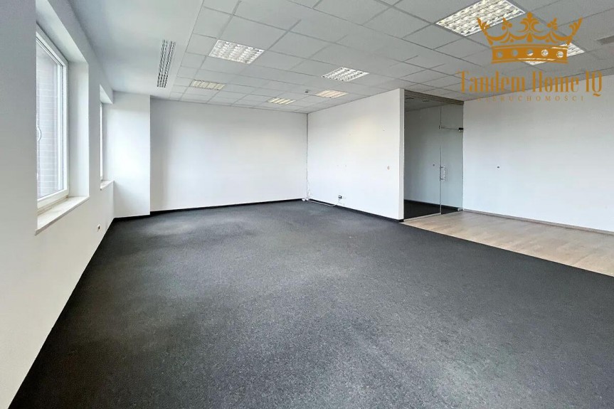 Warszawa, Mokot&oacute;w, Na wynajem biuro ok 80 m2 na Mokotowie Cybernetyki na ostatnim piętrze