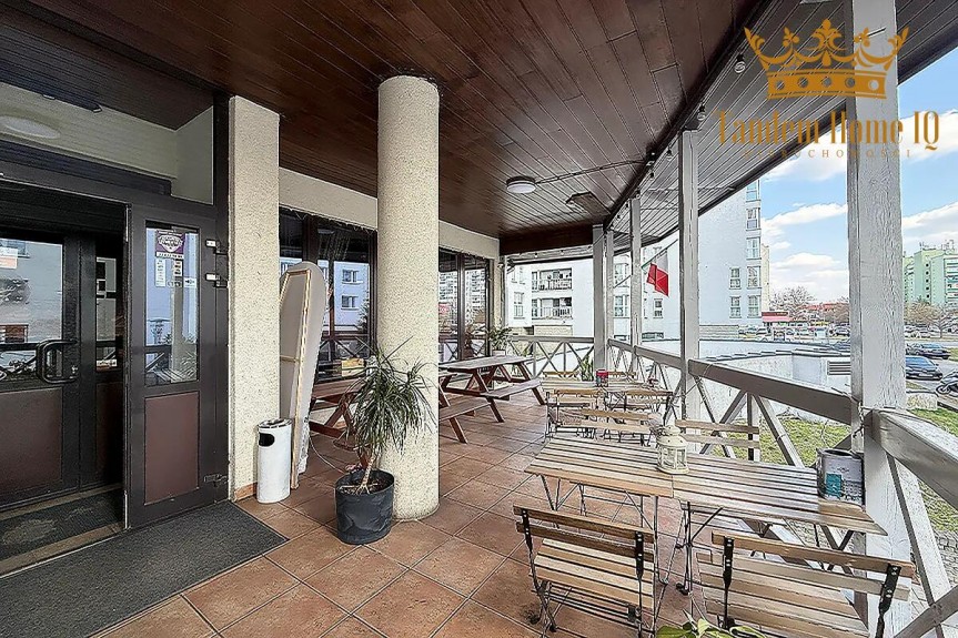 Warszawa, Białołęka, sprzedam biznes gastronomiczny  100m2 i ogr&oacute;dek 40m2 Tarchomin