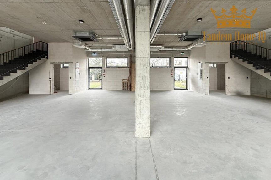 Warszawa, Wilan&oacute;w, Na wynajem lokal 280m2, trasa Wilan&oacute;w, pod dom, ogr&oacute;d i garaż