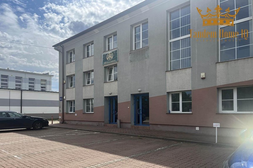 Warszawa, Białołęka, Na wynajem magazyn z biurem, razem 171m2  Białołęka, Białołęcka