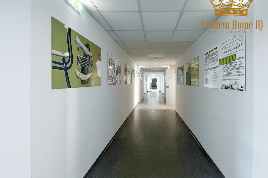 Warszawa, Śr&oacute;dmieście, Do wynajmu biuro 40m2 w ścisłym centrum, metro, jedno pomieszczenie
