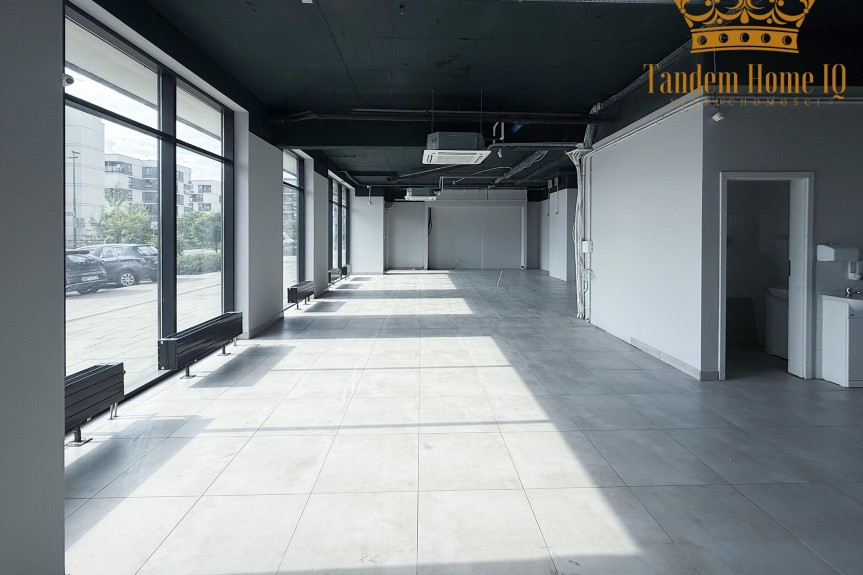 Warszawa, Targ&oacute;wek, Rembrandta, Do wynajmu lokal usługowy o pow.  127m2  na osiedlu Amsterdam, Targ&oacute;wek